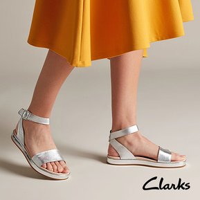 Clarks: Shoes for All Seasons
